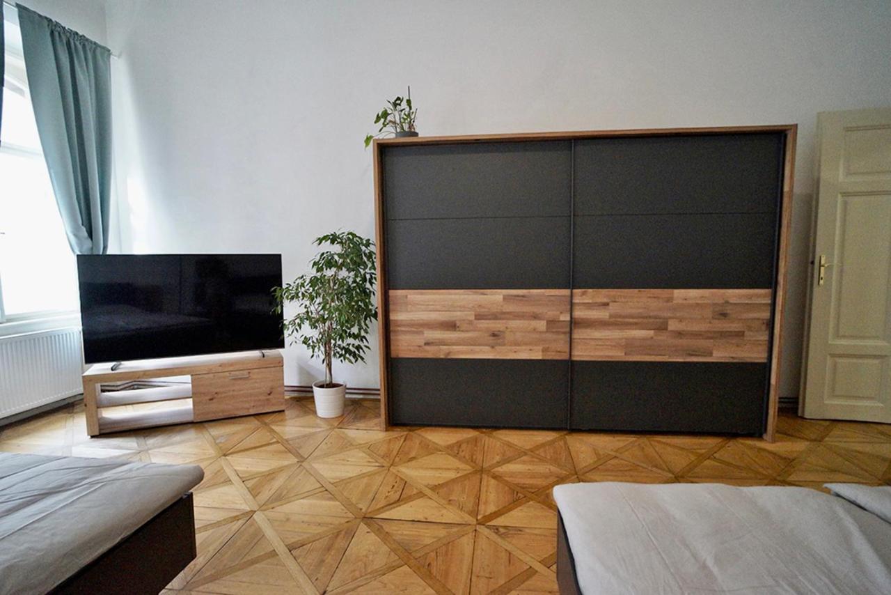 Truhlarska 4 Apartment Прага Экстерьер фото